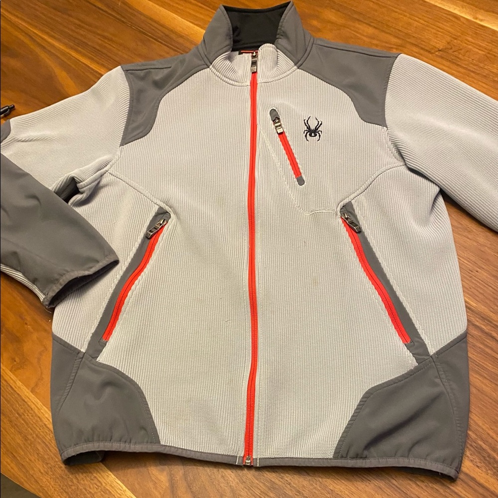 Spider Core jacket. Grey. Mens Large.
